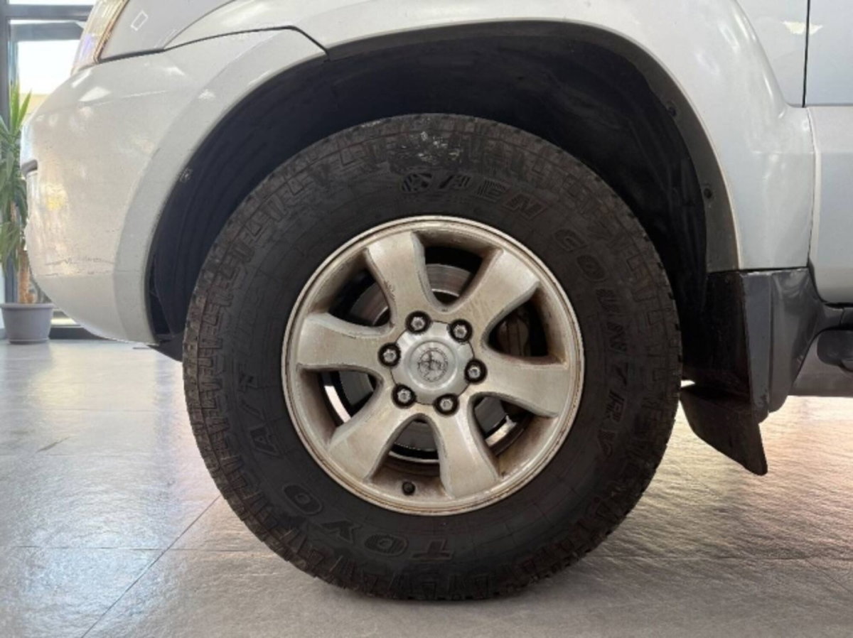 Toyota Land Cruiser D-4D 16V cat 3 porte (7)