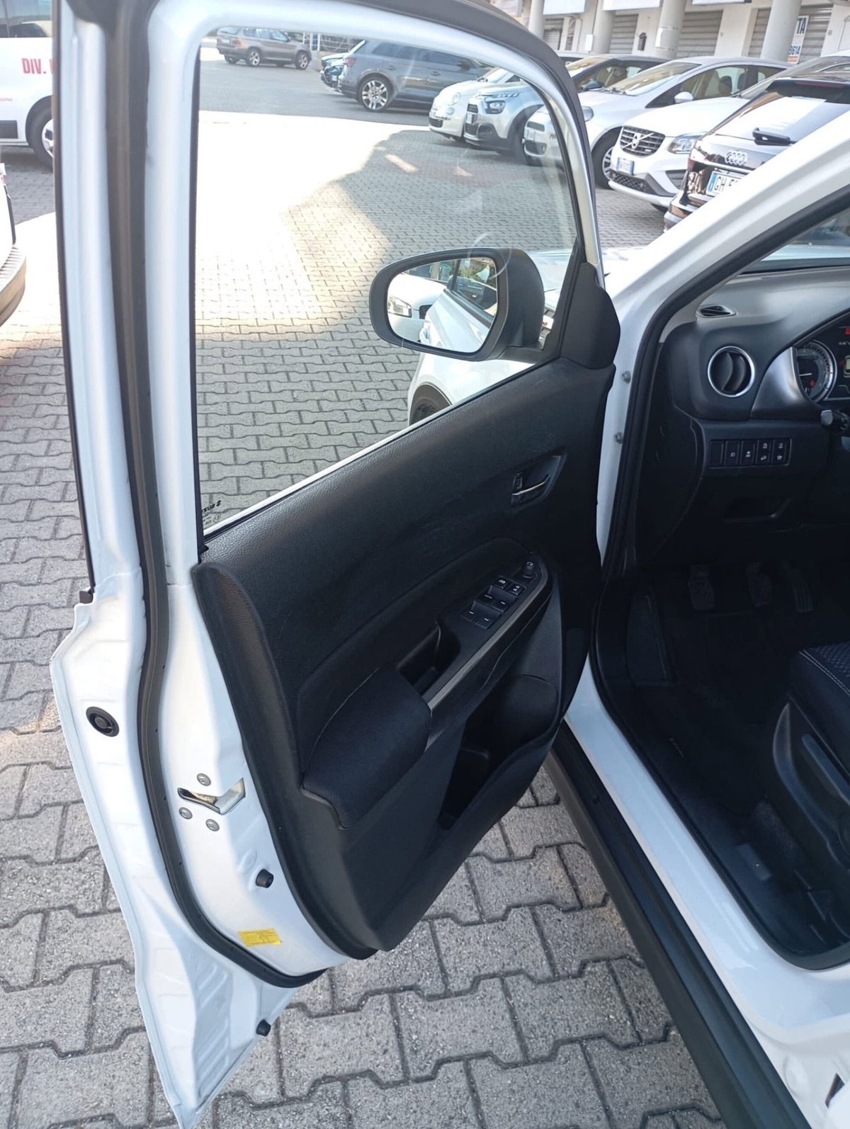 Suzuki Vitara 1.4 Hybrid 4WD AllGrip Easy Cool (12)