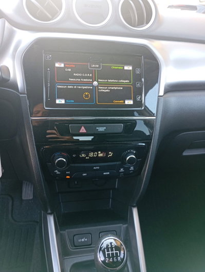 Suzuki Vitara 1.4 Hybrid 4WD AllGrip Easy Cool (19)