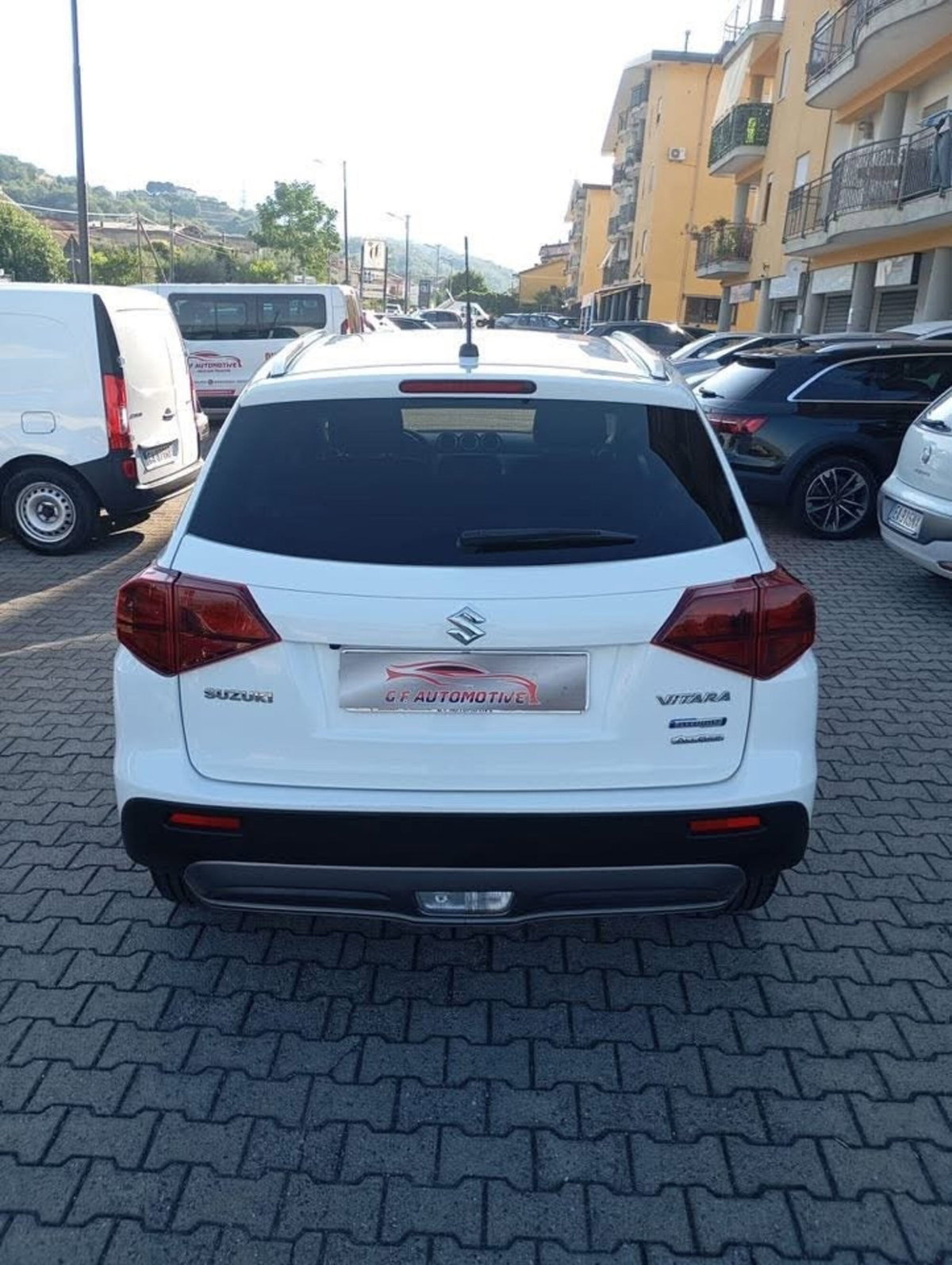 Suzuki Vitara 1.4 Hybrid 4WD AllGrip Easy Cool (2)