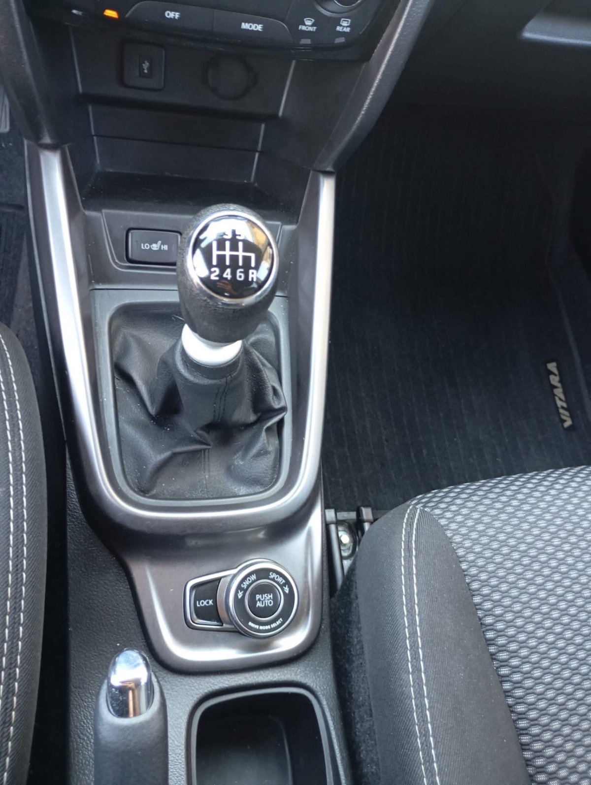 Suzuki Vitara 1.4 Hybrid 4WD AllGrip Easy Cool (20)