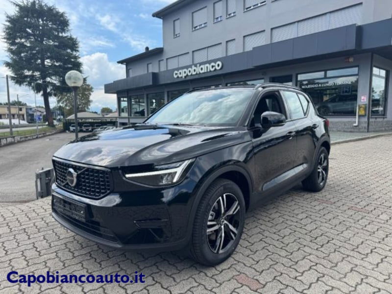 Volvo XC40 B3 automatico Plus Dark