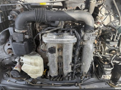 Mazda MX-5 1.6i 16V cat (19)