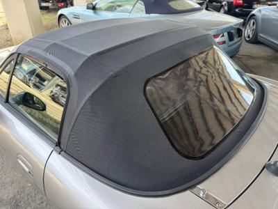 Mazda MX-5 1.6i 16V cat (20)