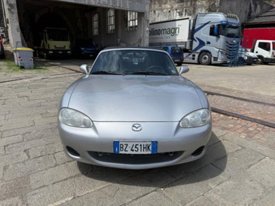 Mazda MX-5 1.6i 16V cat (3)