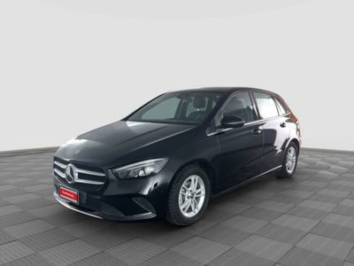 Mercedes-Benz CLA Shooting Brake 180 d Automatic Shooting Brake Business usata