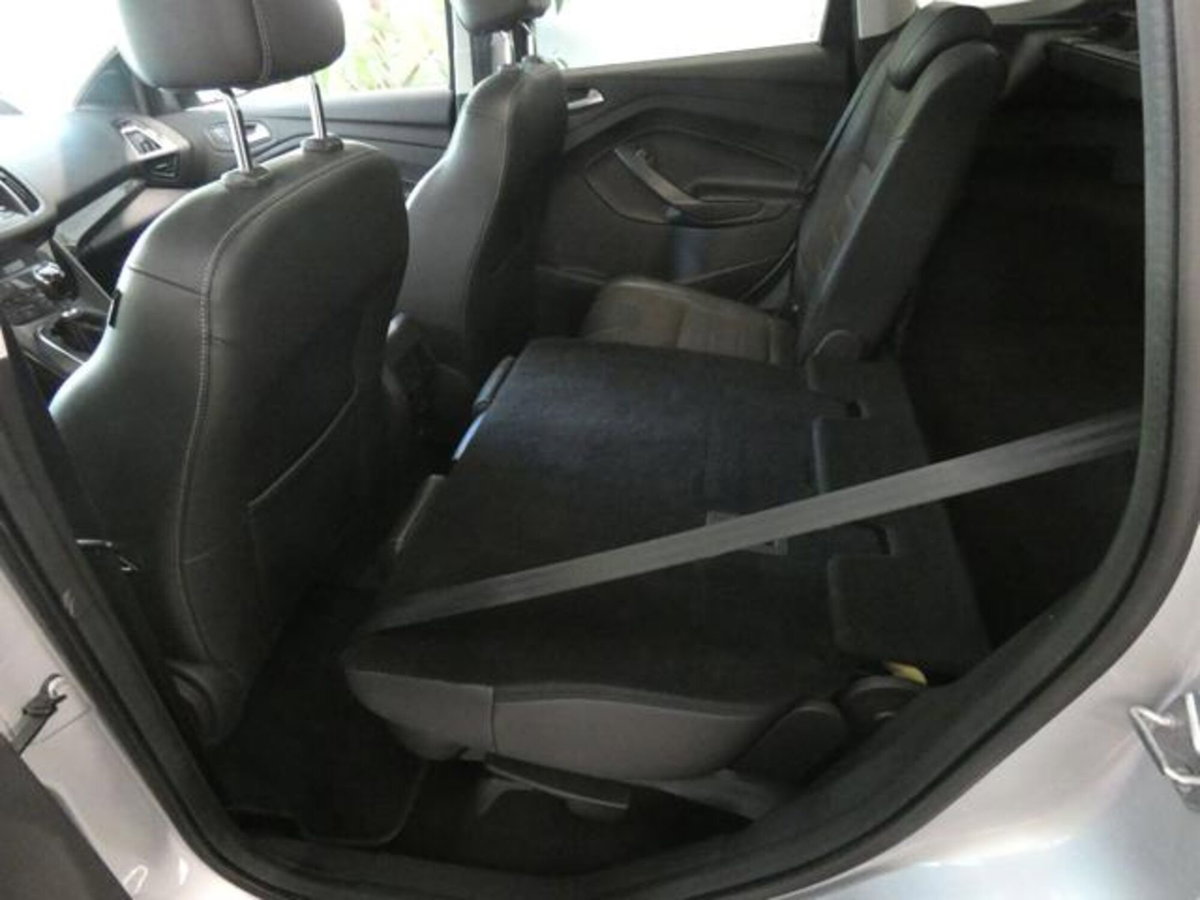 Ford Kuga 2.0 TDCI 150 CV S&S 4WD Titanium X (20)