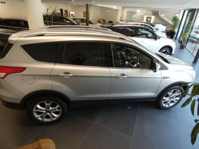 Ford Kuga 2.0 TDCI 150 CV S&S 4WD Titanium X (8)