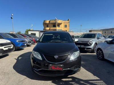 Lancia Ypsilon 1.2 69 CV 5 porte GPL Ecochic Gold usata
