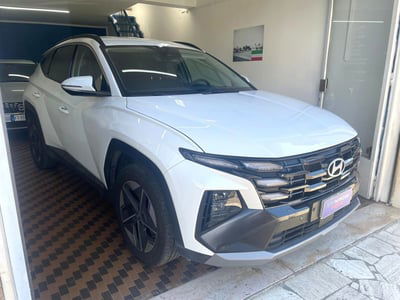 Hyundai Tucson 1.6 crdi 48V Business 2wd dct usata