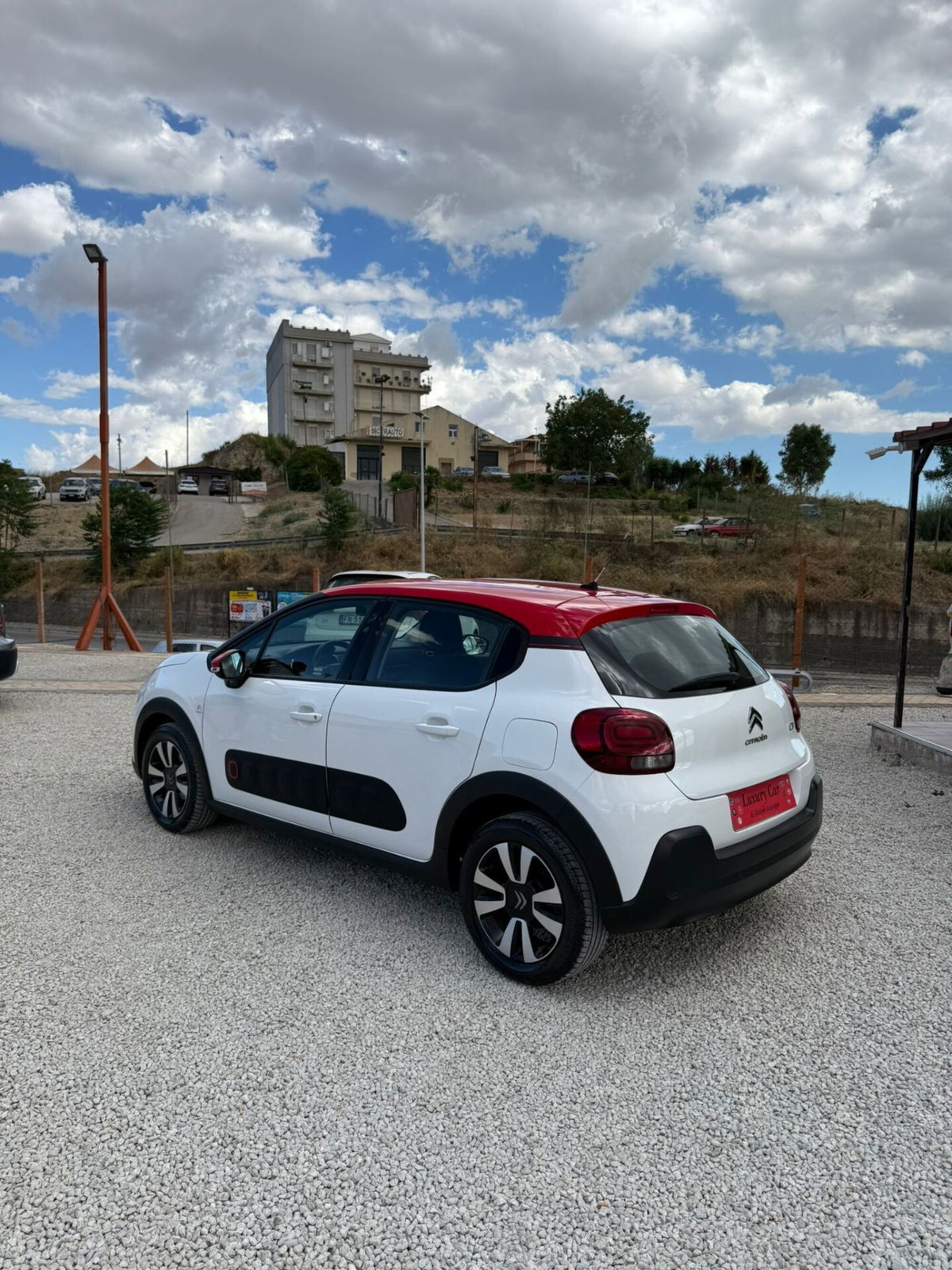 Citroen C3 BlueHDi 100 S&S Shine (3)