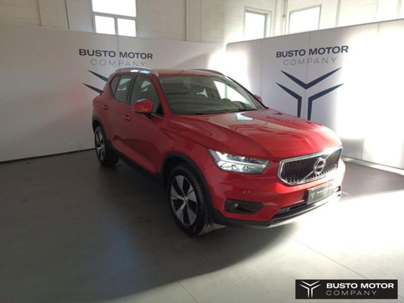 Volvo XC40 T2 Momentum Pro