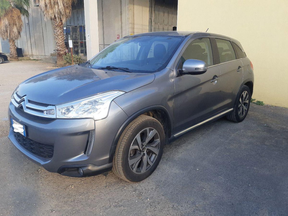 Citroen C4 Aircross HDi 115 S&S 4WD Exclusive (2)