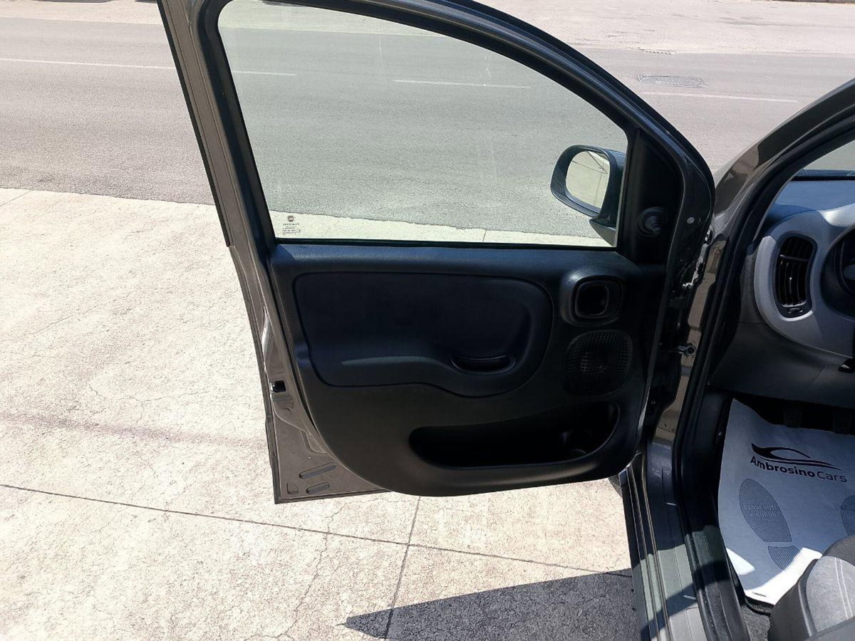Fiat Panda 1.0 firefly hybrid Pop s&s 70cv (16)