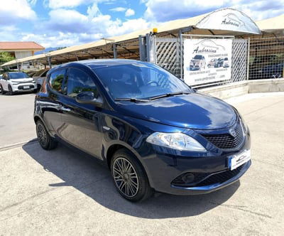 Lancia Ypsilon 1.2 69 CV 5 porte Platinum usata