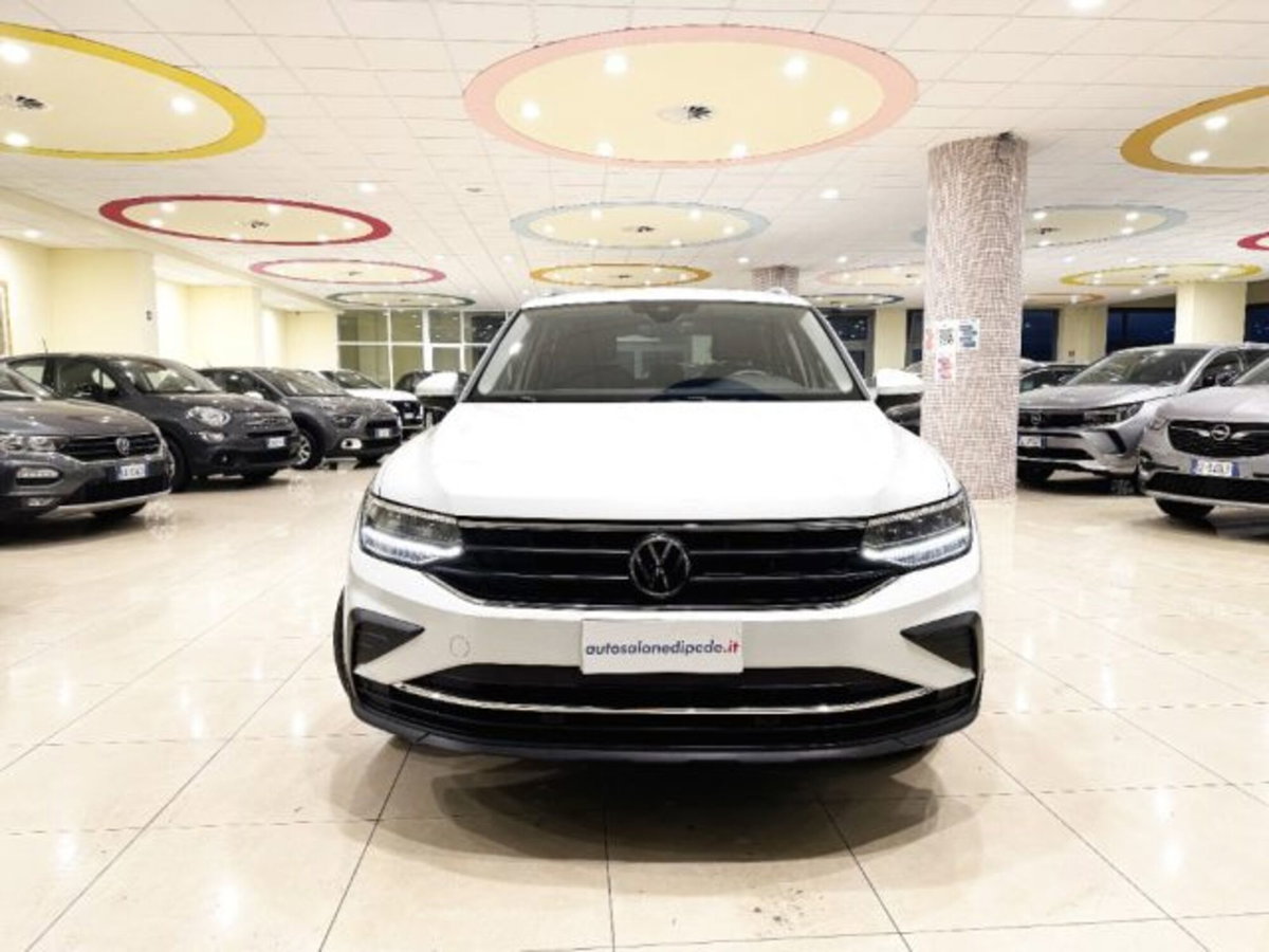 Volkswagen Tiguan 2.0 TDI 150 CV SCR DSG 4MOTION Life (2)