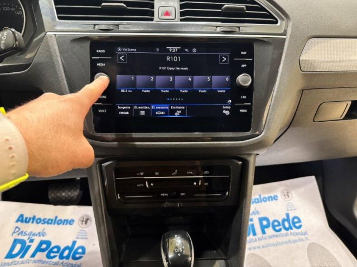 Volkswagen Tiguan 2.0 TDI 150 CV SCR DSG 4MOTION Life (20)