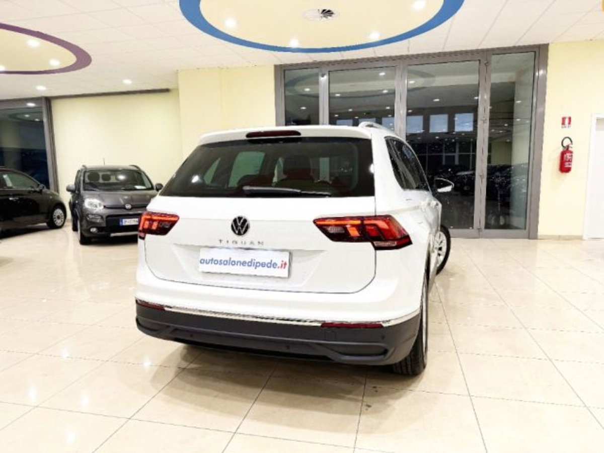 Volkswagen Tiguan 2.0 TDI 150 CV SCR DSG 4MOTION Life (4)