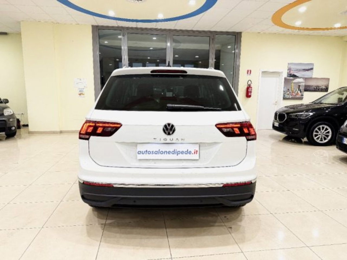 Volkswagen Tiguan 2.0 TDI 150 CV SCR DSG 4MOTION Life (5)