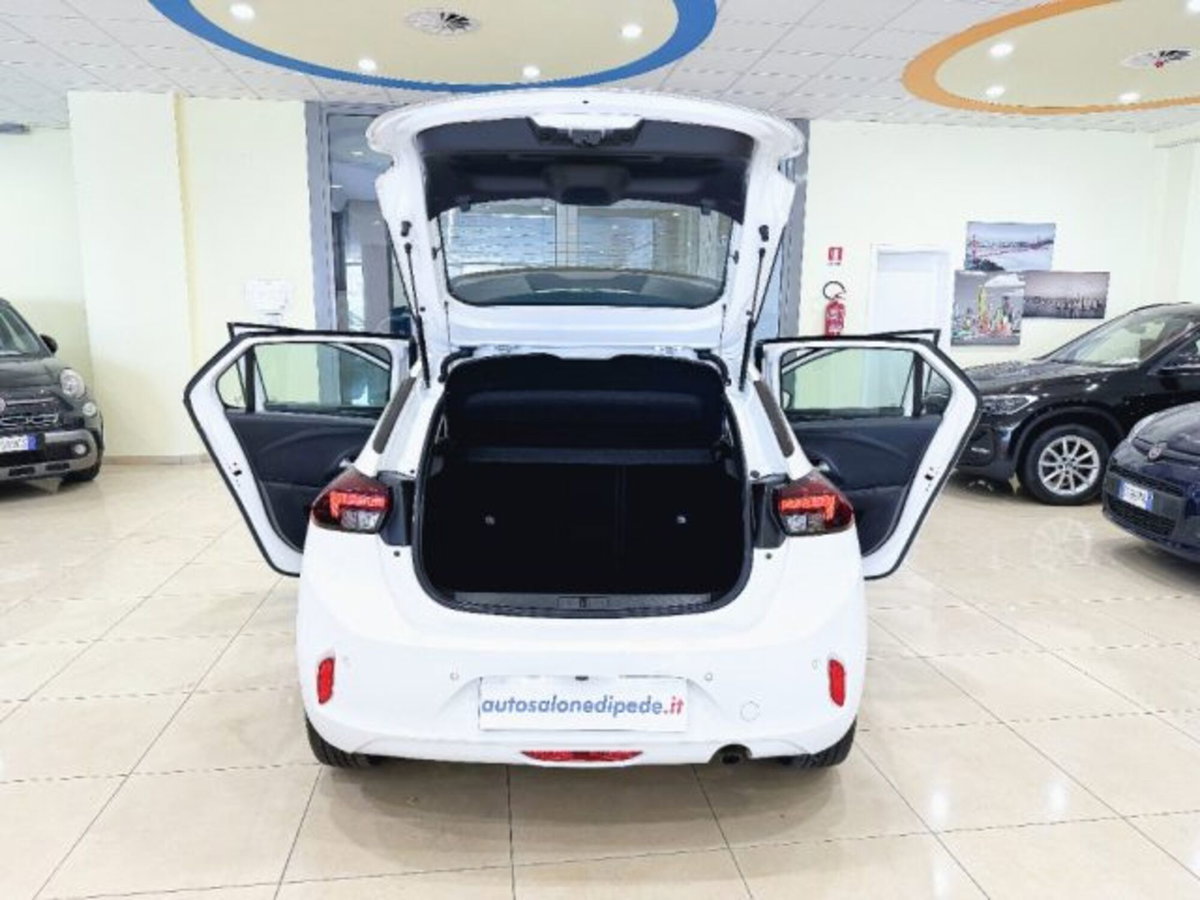 Opel Corsa 1.2 Elegance (8)