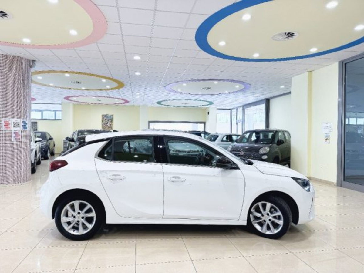 Opel Corsa 1.2 Elegance (9)