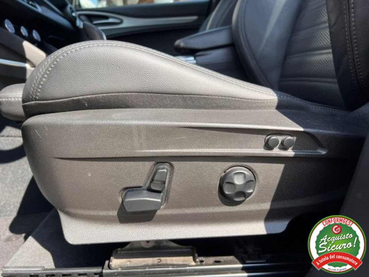 Alfa Romeo Stelvio Stelvio 2.2 Turbodiesel 210 CV AT8 Q4 Veloce (15)