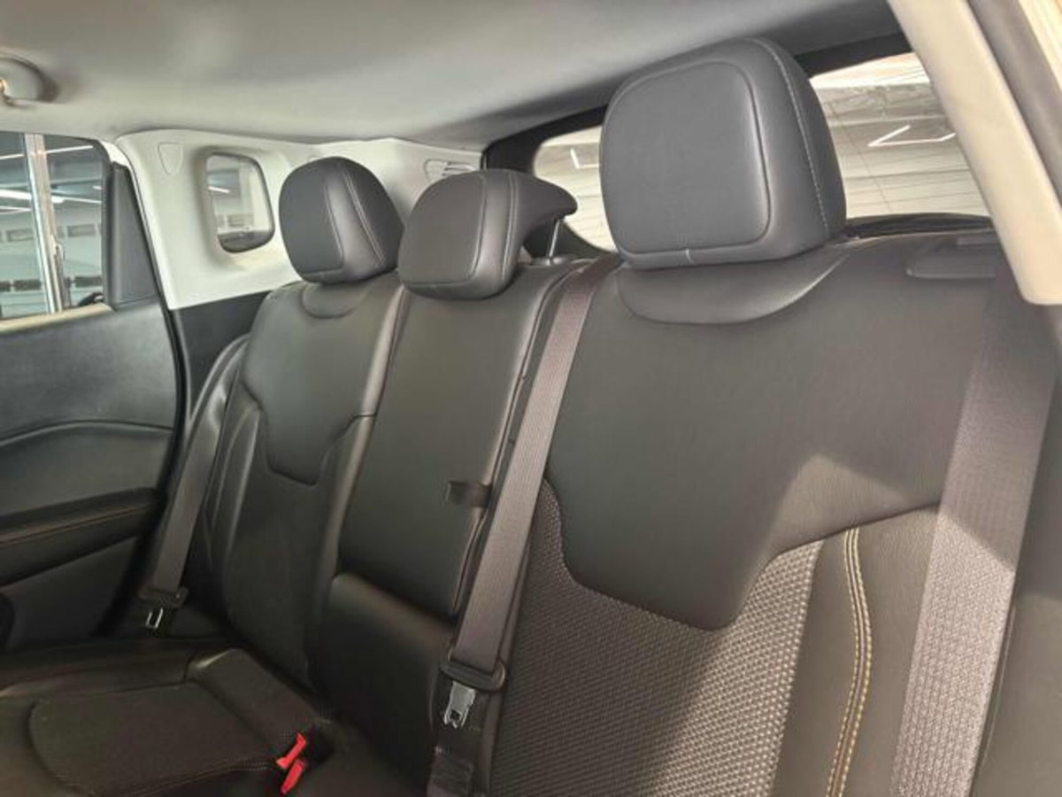 Jeep Compass 2.0 Multijet II 170 CV aut. 4WD Limited (5)
