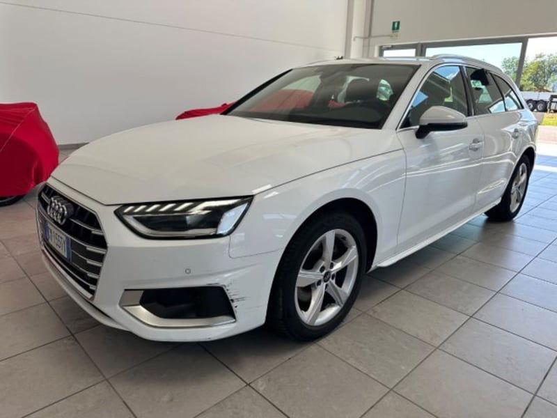 Audi A4 Avant 35 TDI/163 CV S tronic Business Advanced