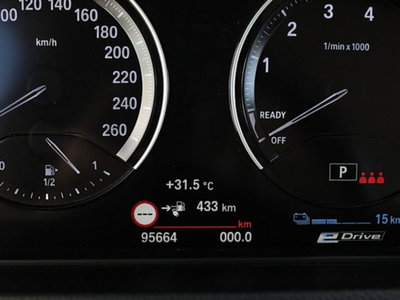BMW X1 xDrive25e Business Advantage (14)