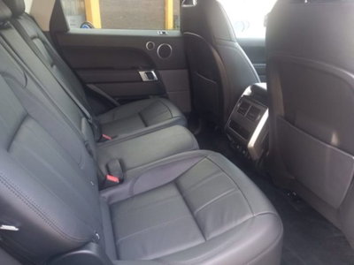 Land Rover Range Rover Sport 3.0D l6 249 CV SE (17)