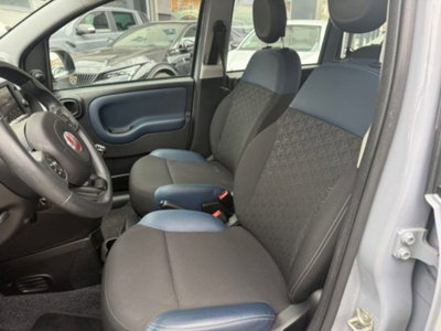 Fiat Panda 1.0 FireFly S&S Hybrid City Cross (11)