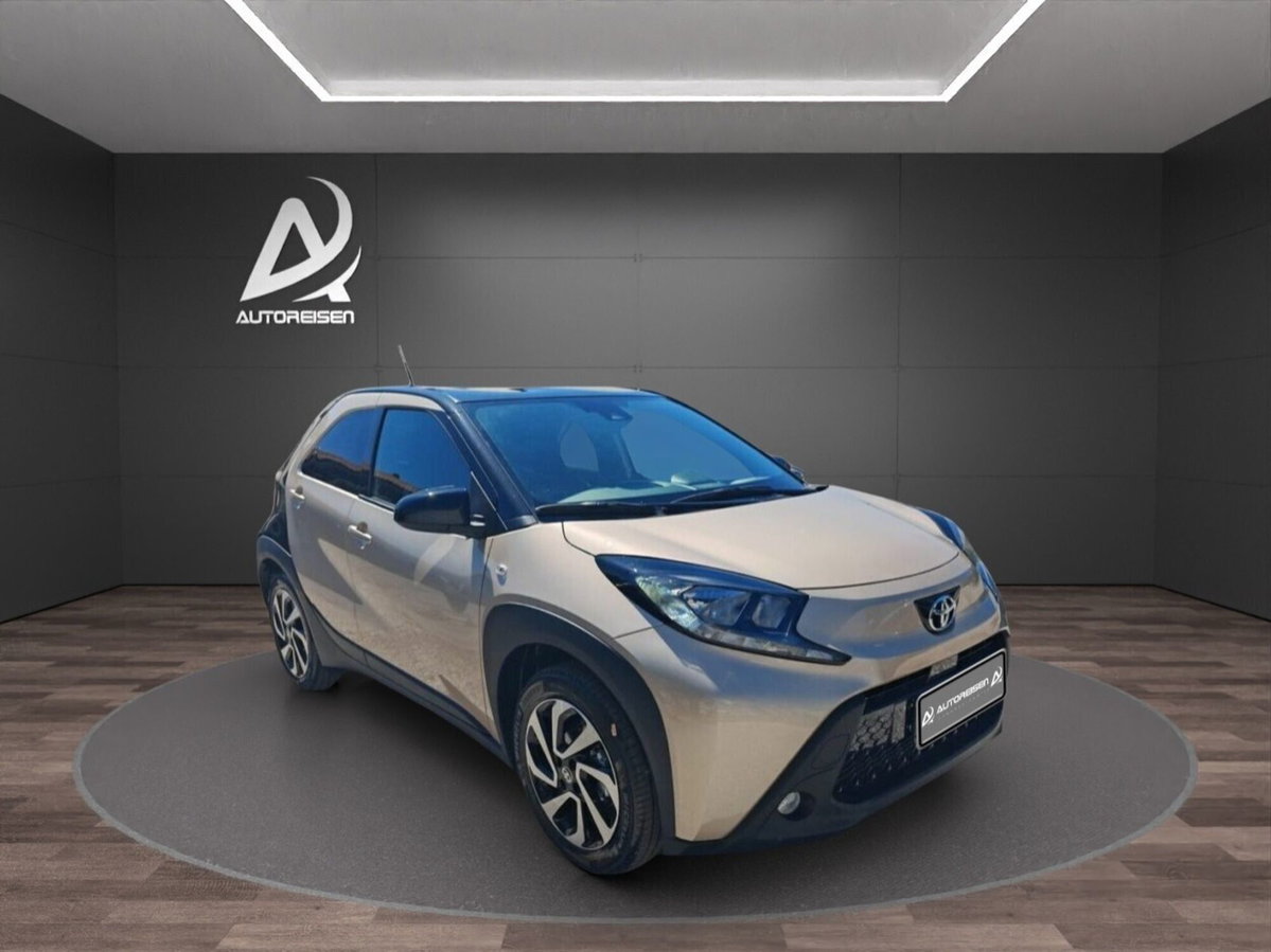 Toyota Aygo X 1.0 VVT-i 72 CV 5 porte Limited Air (3)