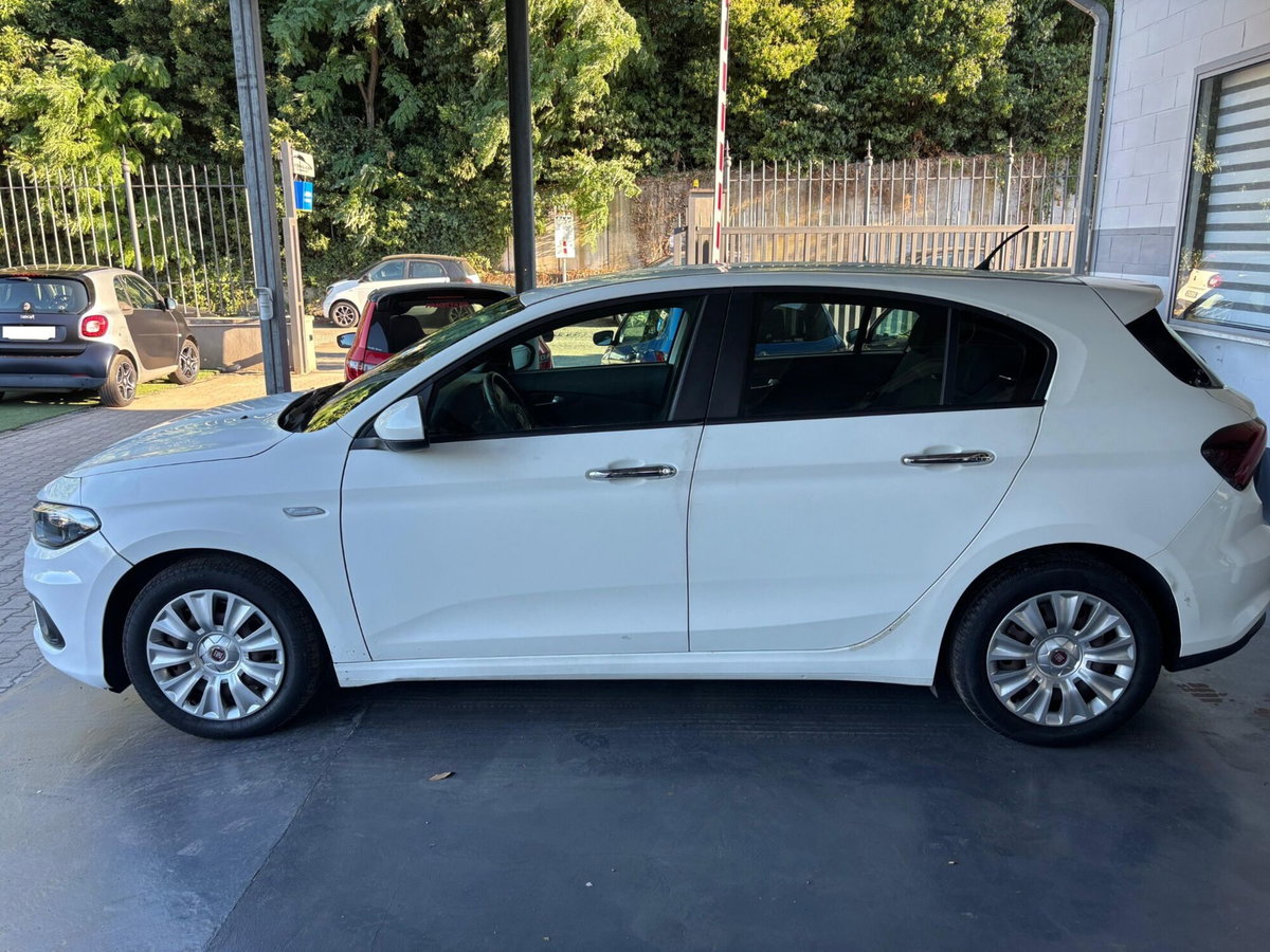 Fiat Tipo Station Wagon Tipo 1.6 Mjt S&S DCT SW Easy (4)