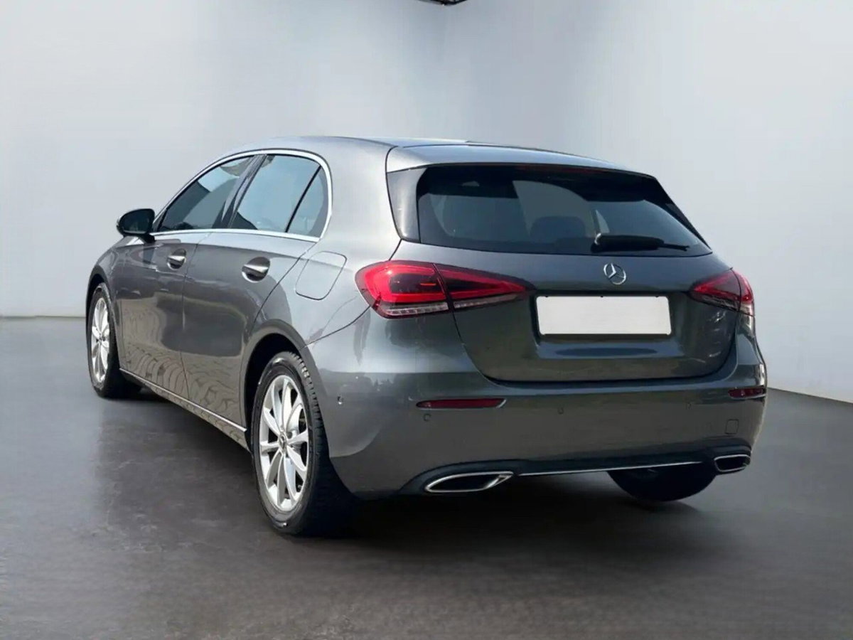 Mercedes-Benz Classe A 180 Automatic Executive (2)