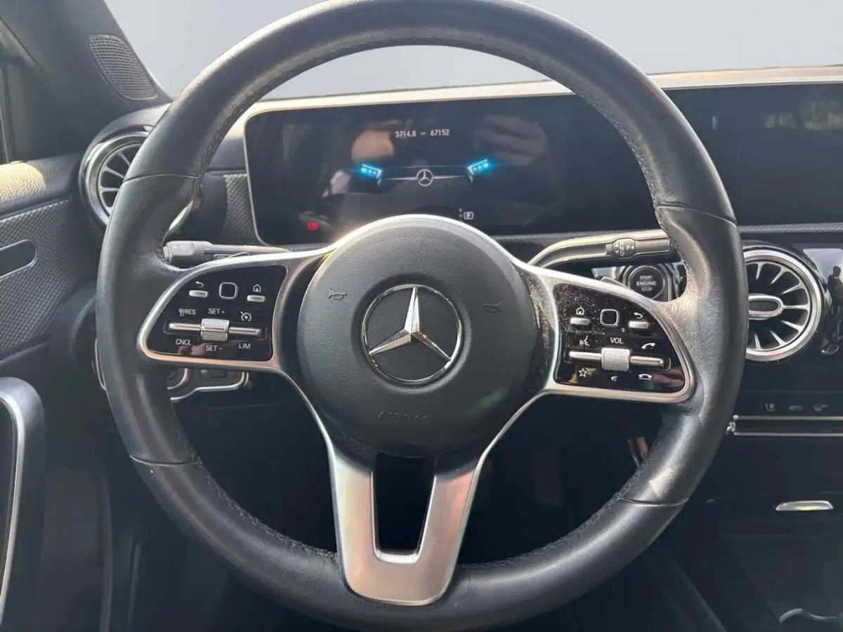 Mercedes-Benz Classe A 180 Automatic Executive (8)