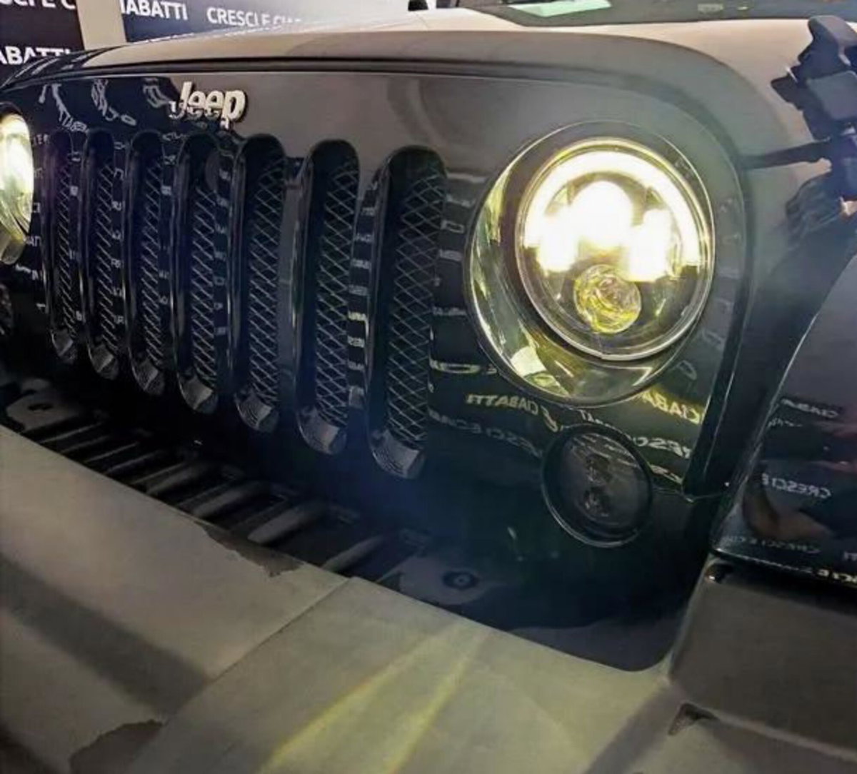 Jeep Wrangler Unlimited 2.8 CRD DPF Sahara Auto (5)