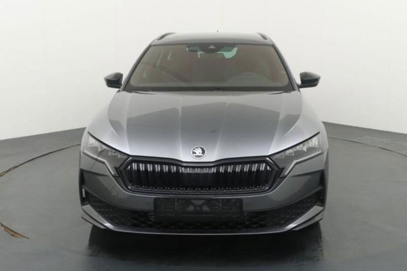 Skoda Octavia Station Wagon 2.0 tdi Sportline 150cv dsg