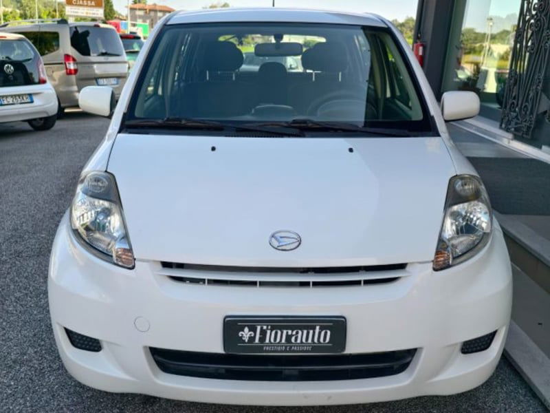 Daihatsu Sirion 1.3 Taka 4WD Green Powered