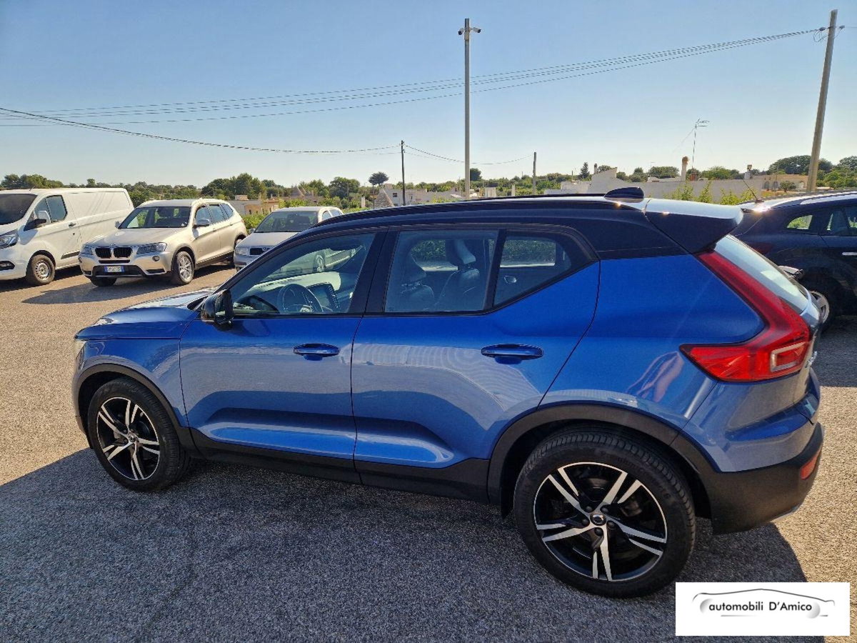Volvo XC40 D4 AWD Geartronic R-design (4)