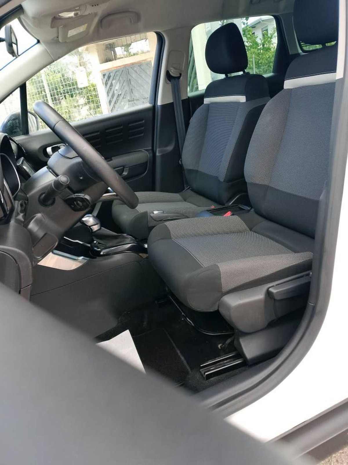 Citroen C3 Aircross BlueHDi 120 S&S EAT6 Shine (7)