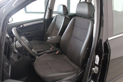Opel Zafira 1.9 CDTI 120CV Enjoy (11)