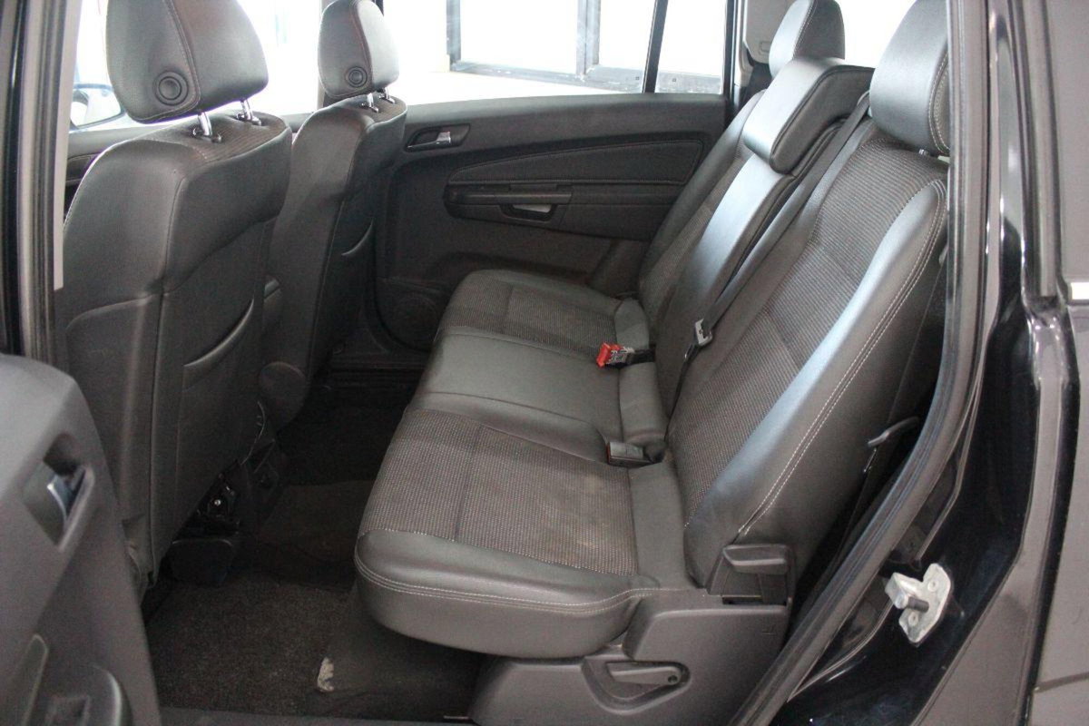 Opel Zafira 1.9 CDTI 120CV Enjoy (12)