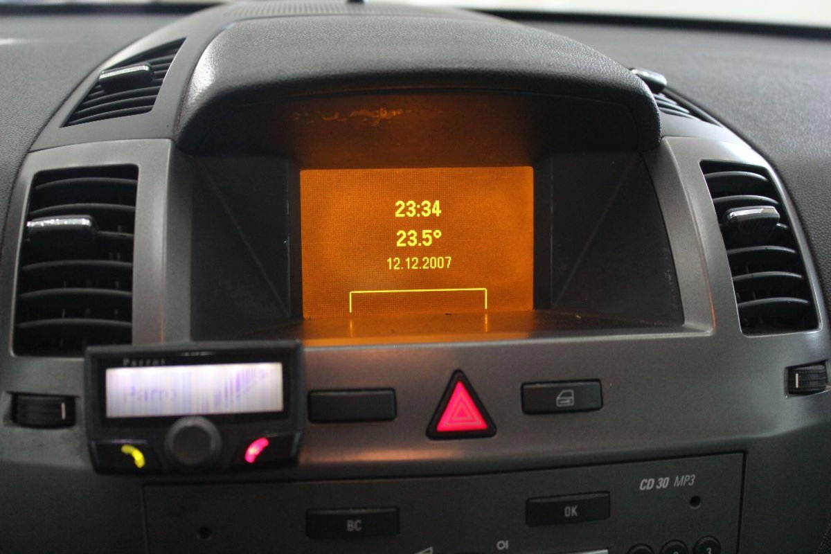 Opel Zafira 1.9 CDTI 120CV Enjoy (13)