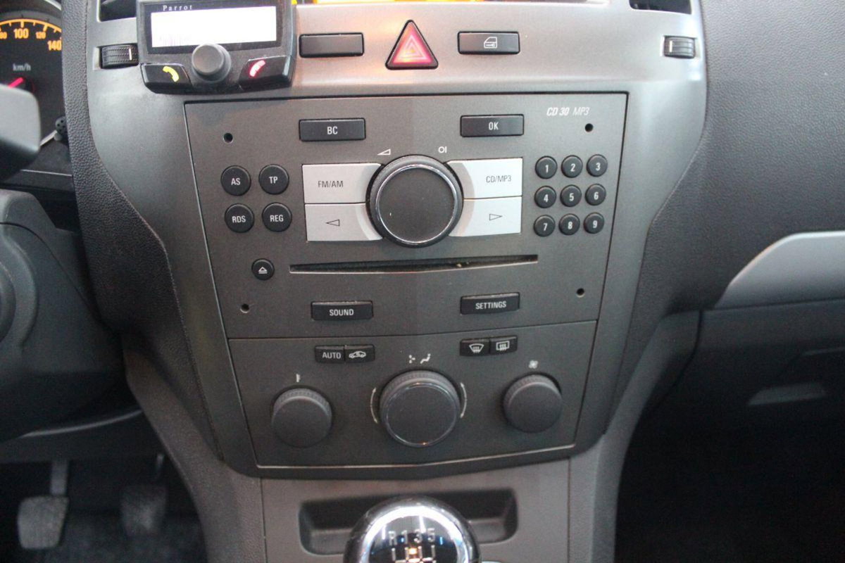 Opel Zafira 1.9 CDTI 120CV Enjoy (14)