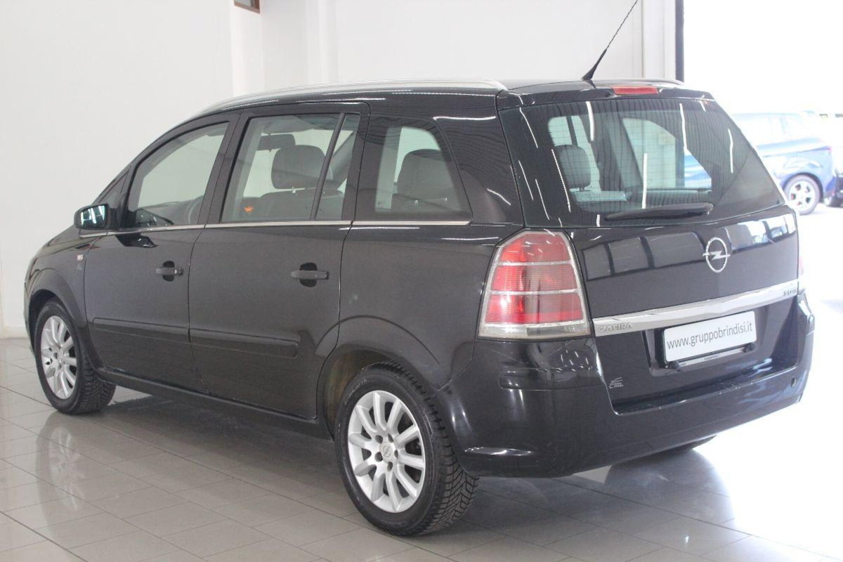Opel Zafira 1.9 CDTI 120CV Enjoy (6)