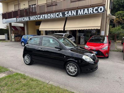 Lancia Ypsilon 1.2 Argento usata