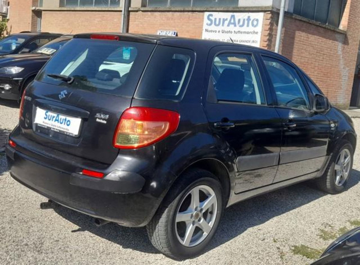 Suzuki SX4 DDiS 16V Urban Line (6)