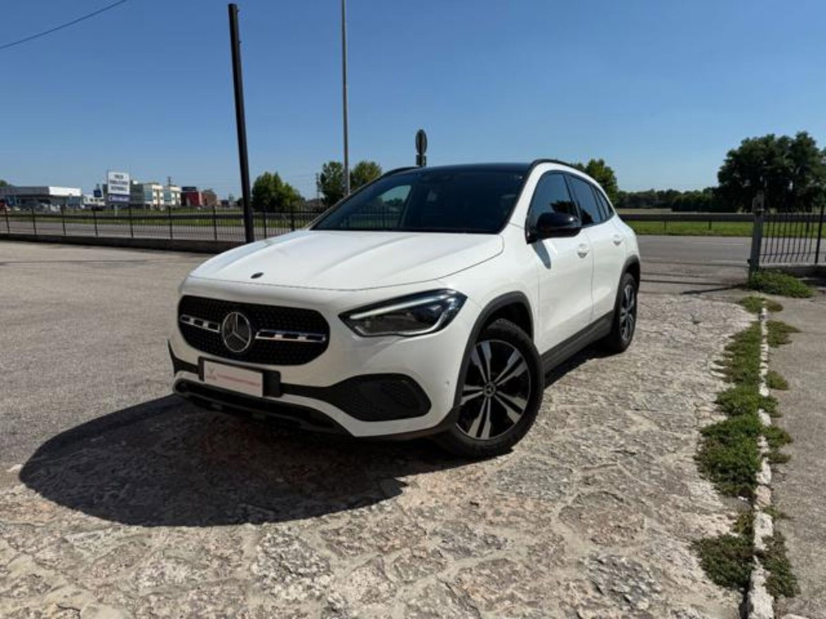 Mercedes-Benz GLA SUV 200 d Business Extra auto