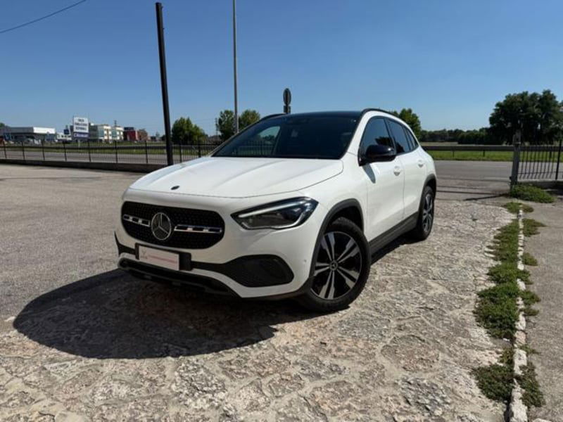 Mercedes-Benz GLA SUV 200 d Business Extra auto