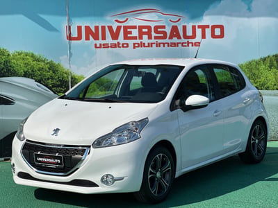 Peugeot 208 82 5 porte Allure usata
